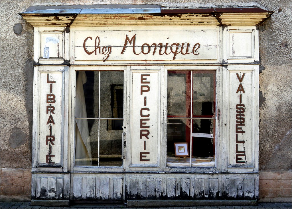 Chez Monique