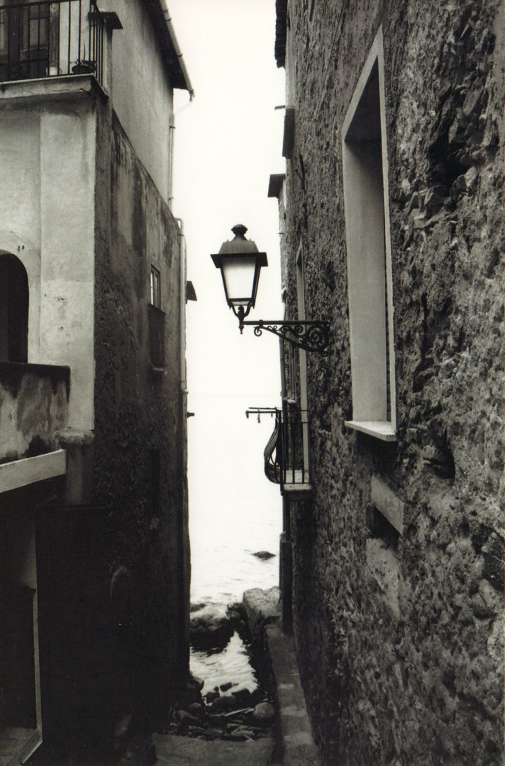 Chianalea, cortile di mare