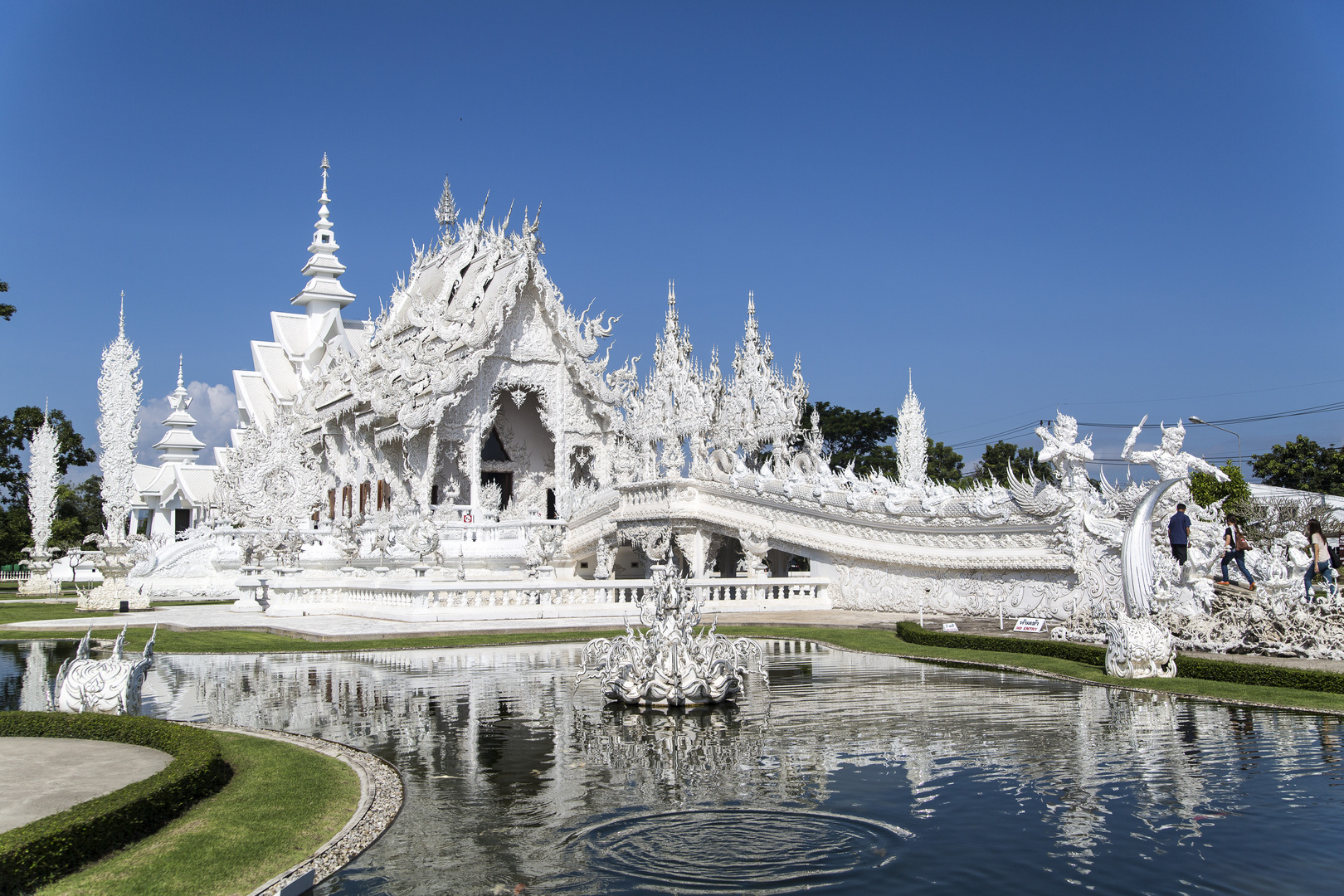 Chiang Rai Wat Rong Khun