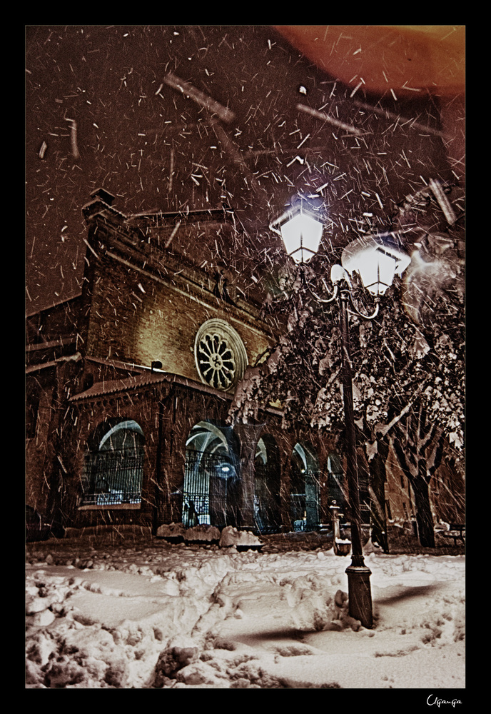 Chiaravalle (AN) Abbazia Santa Maria in Castagnola - nevicata della sera 04.02.2012