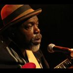 Chicago Blues: A Living History - Lurrie Bell