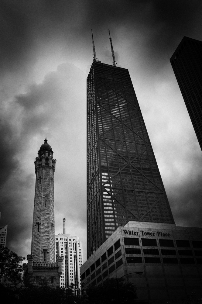 CHICAGO JOHN HANCOCK AND WATER TOWER