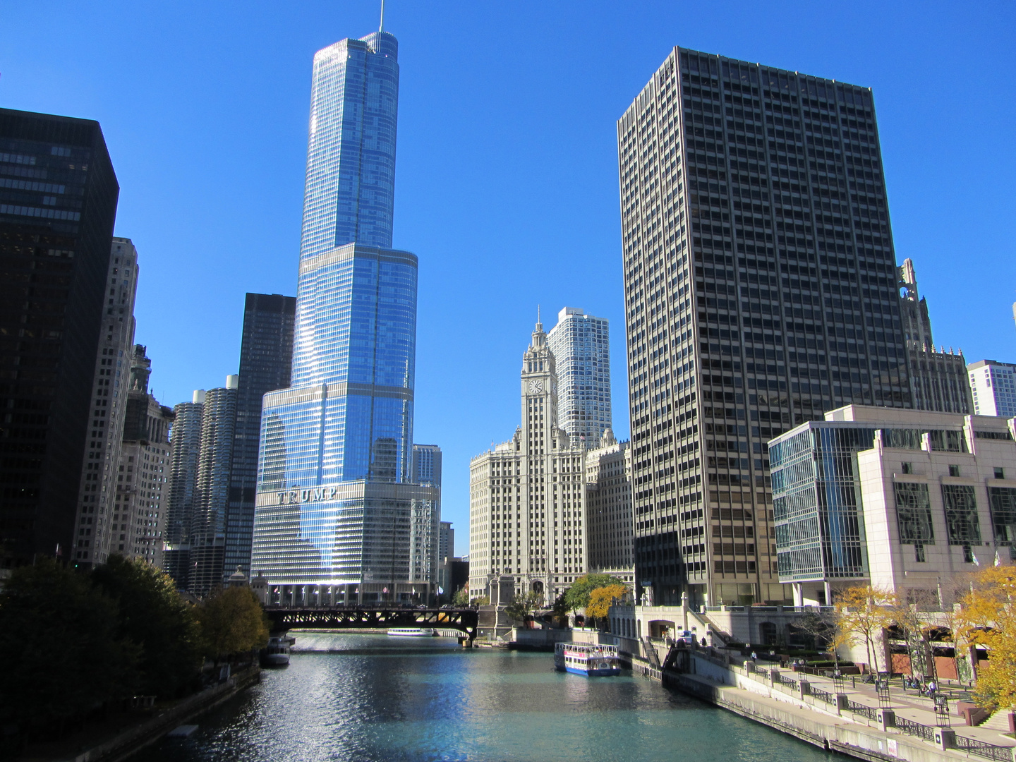 Chicago River