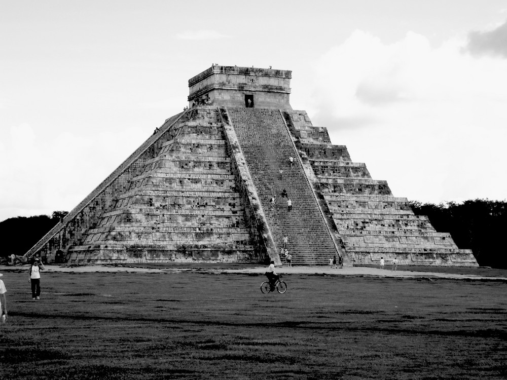 CHICHEN ITZA