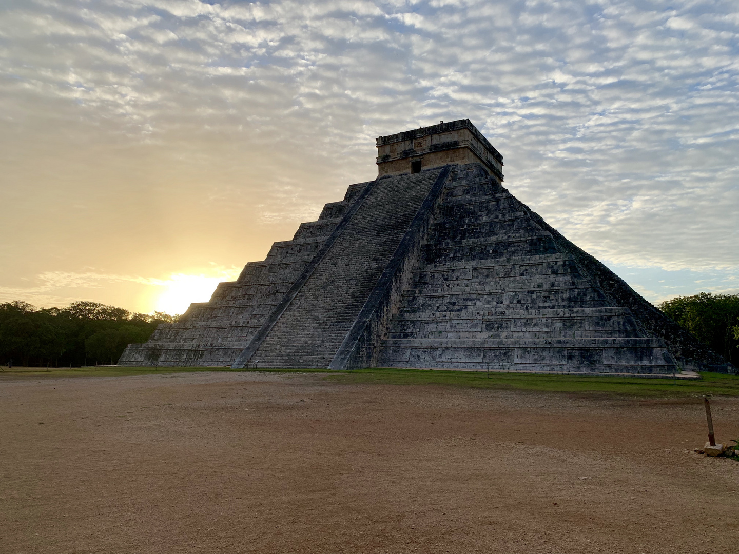 Chichén Itzá zum Sonnenaufgang