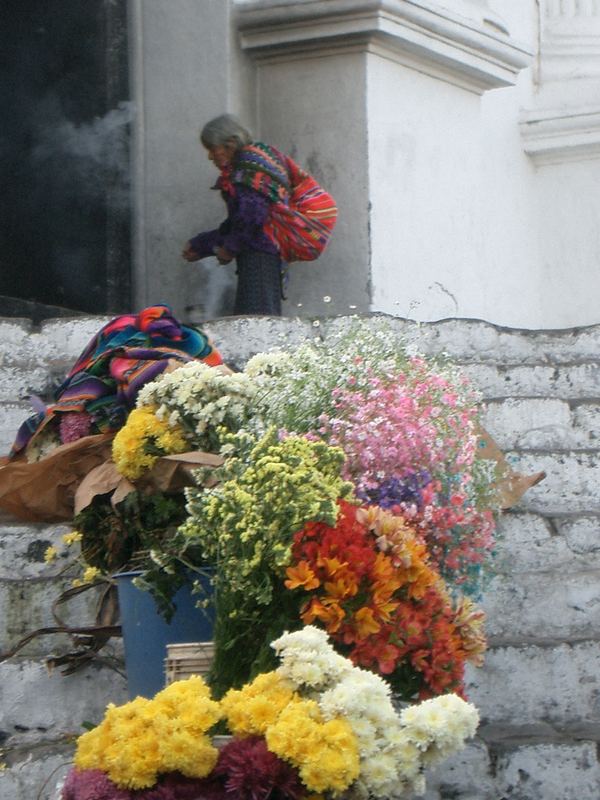 Chichicastenango "Flowers and the holy mayan ceremonies