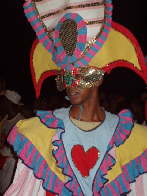 Chico am Malecon von Habana beim Sommerkarneval