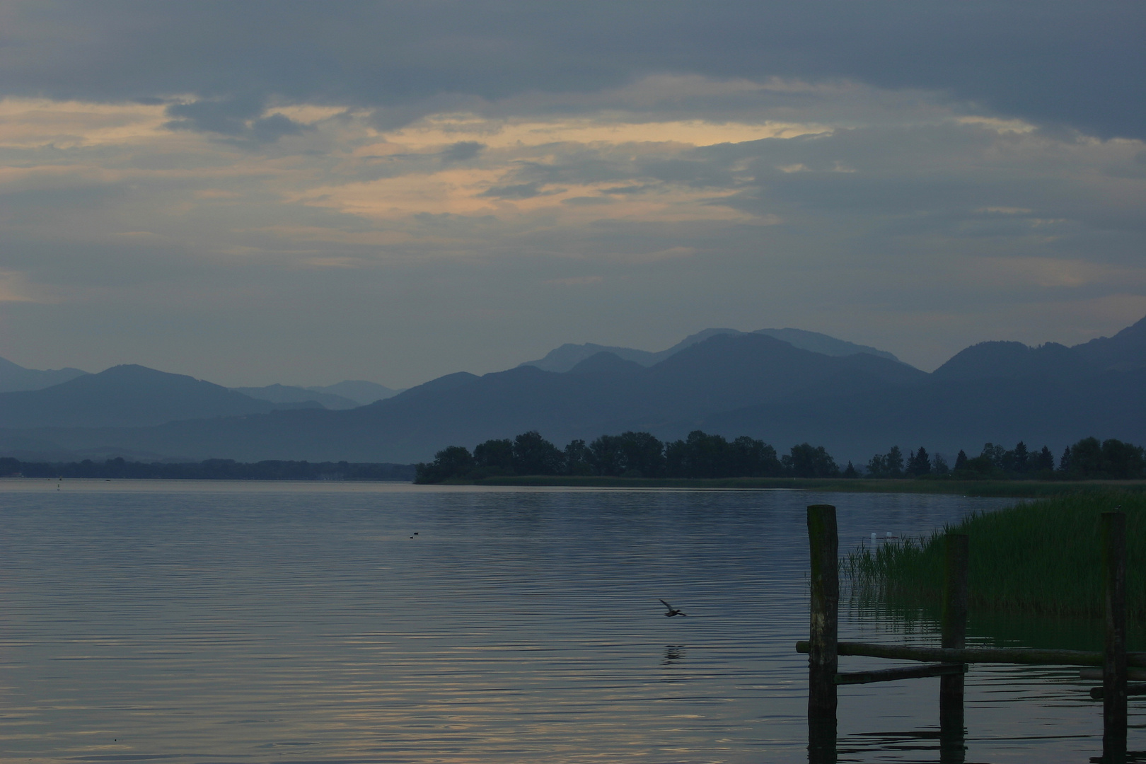 Chiemsee Abenddaemmerung