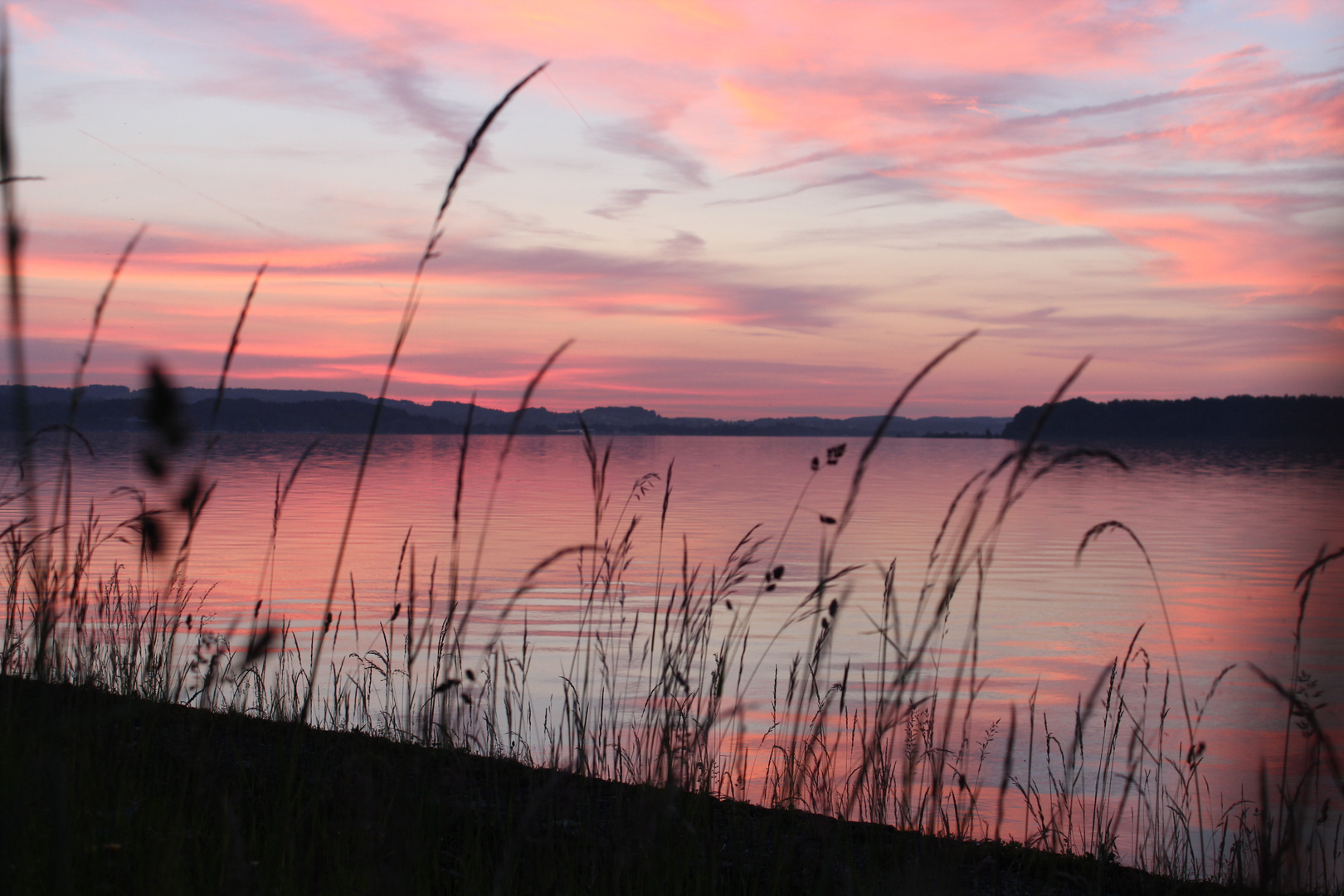 Chiemsee erleuchtet bunt...