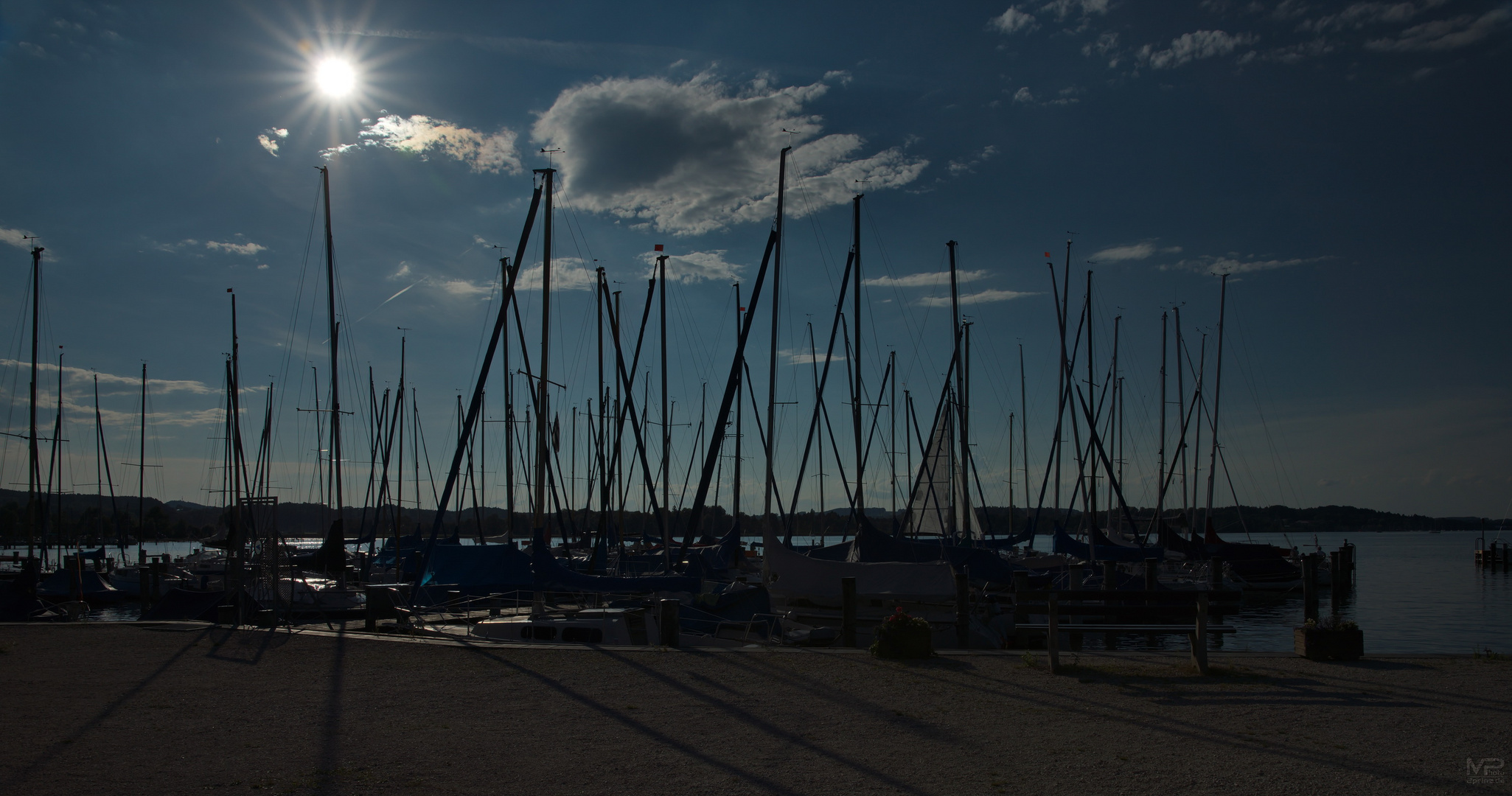 Chiemsee im Gegenlicht