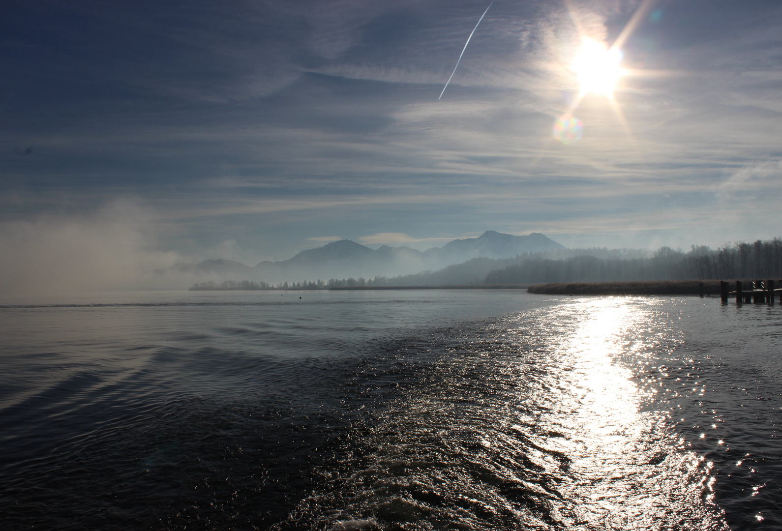 Chiemsee im Nebel