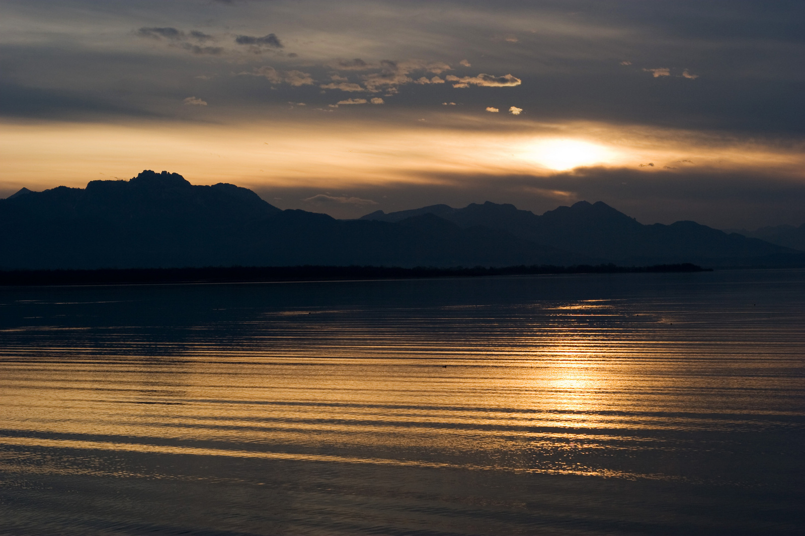 Chiemsee mit Kampenwand 2