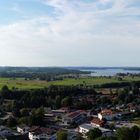 Chiemsee-Panorama von Drohne zu Drohne