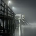 Chiemsee Steg im Nebel 