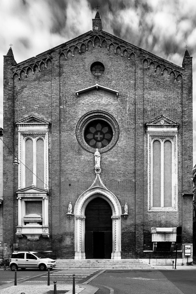 Chiesa di Sant'Eufemia Vergine e Martire, Verona