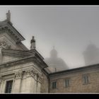 Chiesa e Nebbia