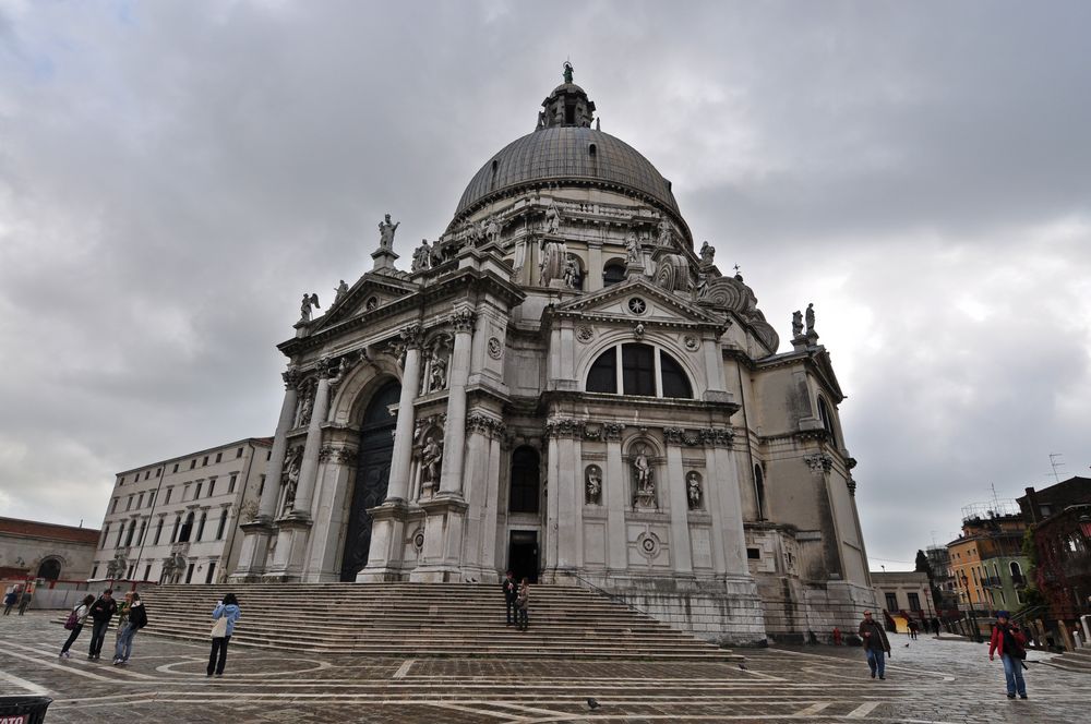 ~ Chiesa „Santa Maria della Salute" ~