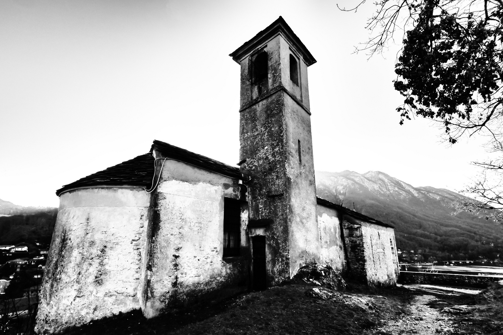 Chiesa Santa Veronica in Castelveccana