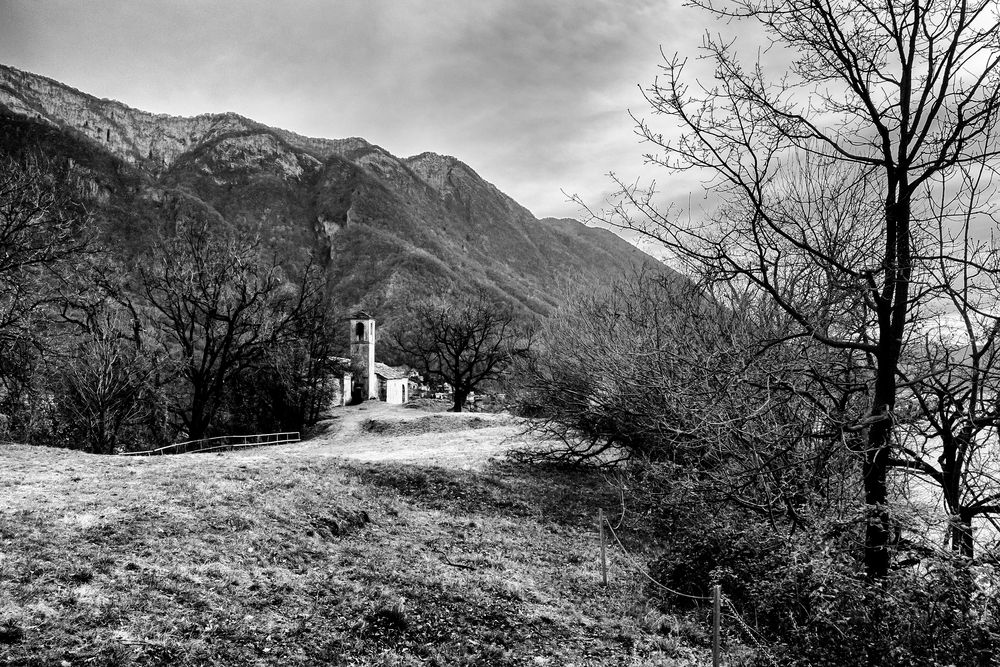 Chiesa Santa Veronica in Castelveccana