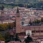 Chiesa Sant`Anastasia vom Colle di San Leonardo in Verona aus gesehn