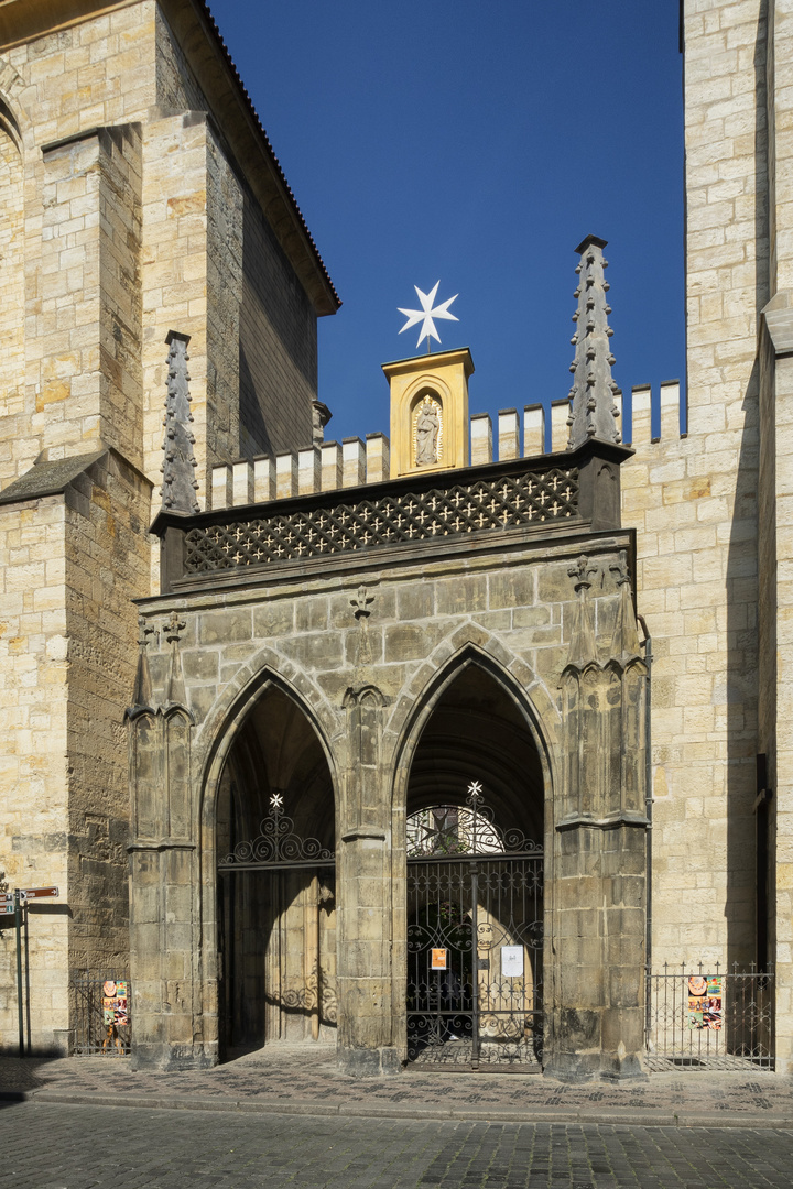 Chiesa Vergine Maria sotto la catena, Praga