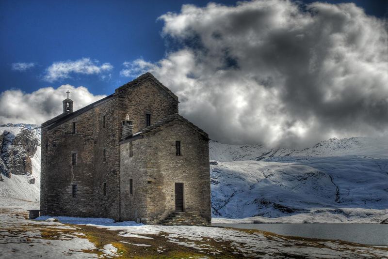 Chiese di frontiera