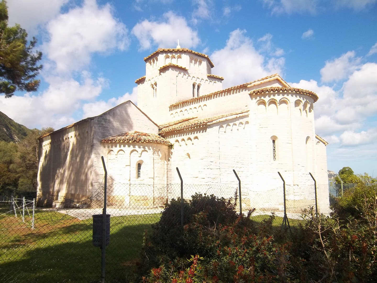 chiesetta della baya di portonovo loc. ancona