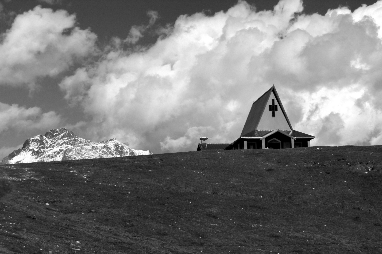 chiesetta di montagna