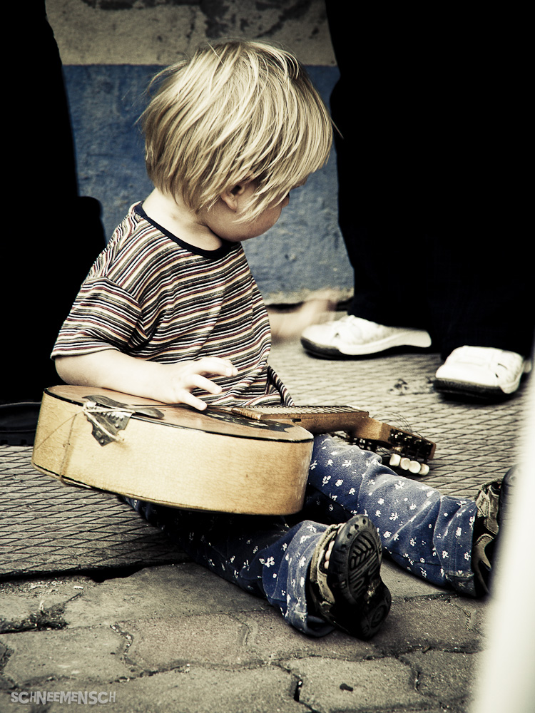 Child of an rock-musician