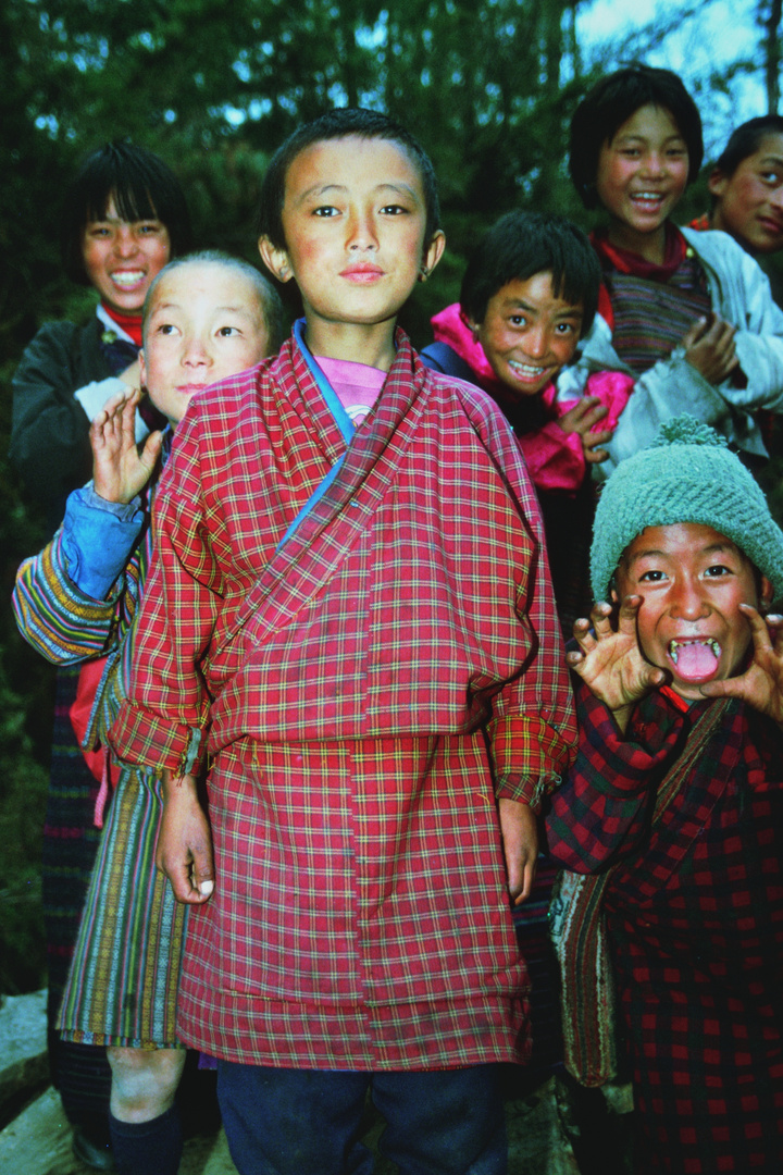 Children in Nga Lhakhang Bumthang