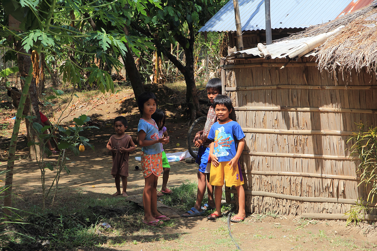 children in the province of Tarlac