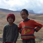 Children in the village Hikkim