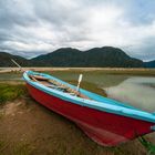 Chile: Patagonien, Caleta Tortel, Boot an der Mündung des Rio Baker