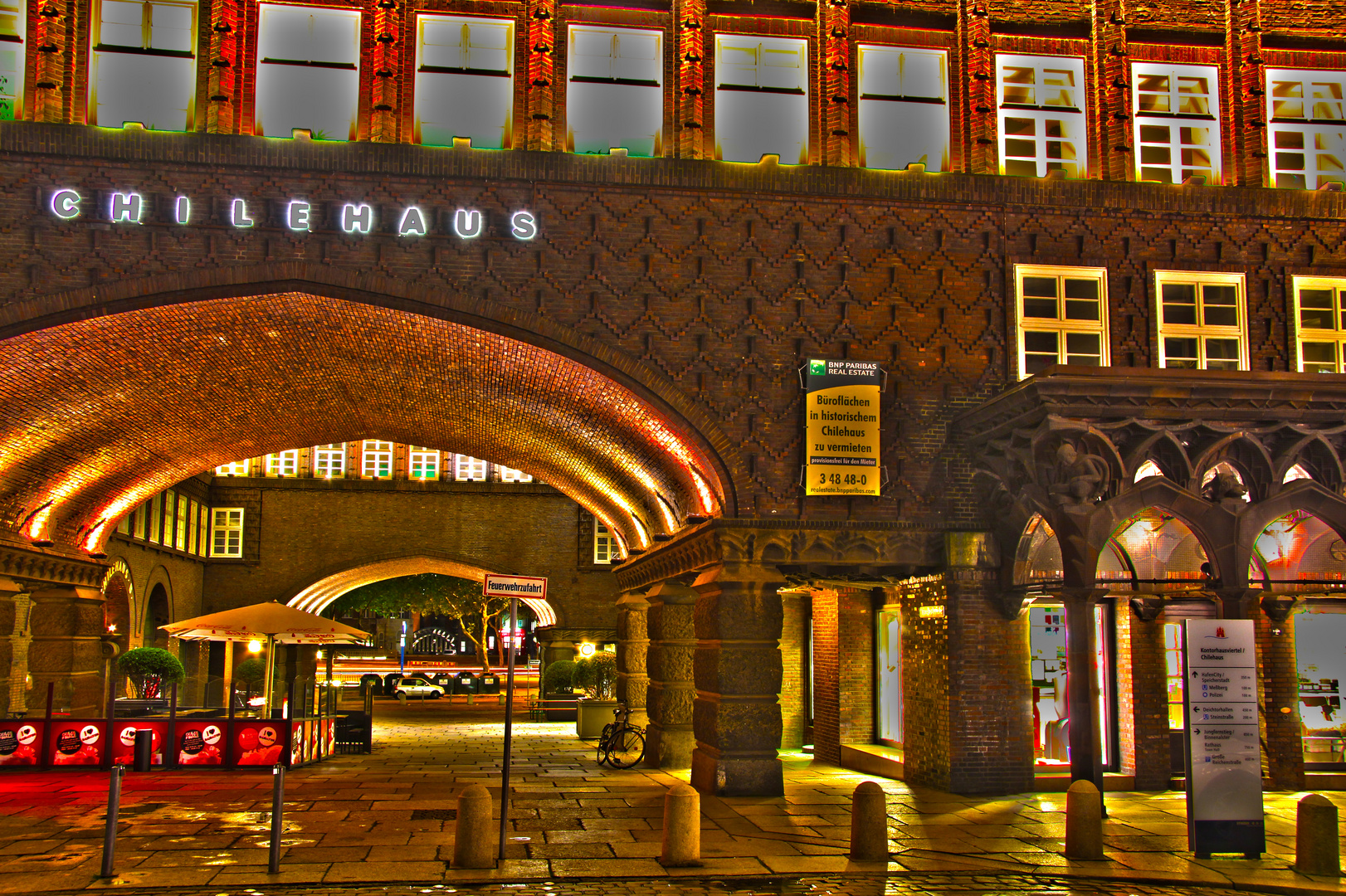 Chilehaus Innenhof HDR