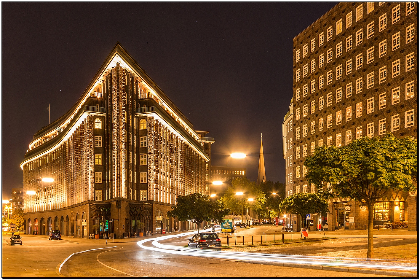 Chilehaus & Night