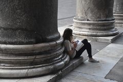 Chillen am Pantheon?