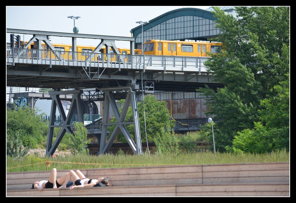 Chillen unter der U-Bahn