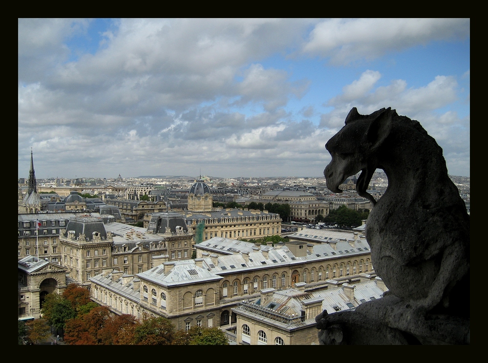 Chimäre über Notre Dame