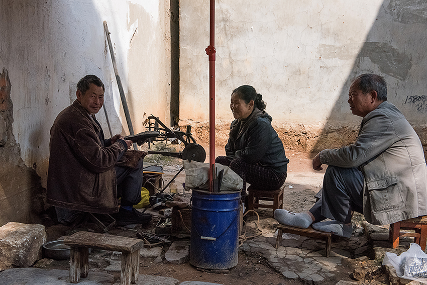 China #1 – The Shoemaker