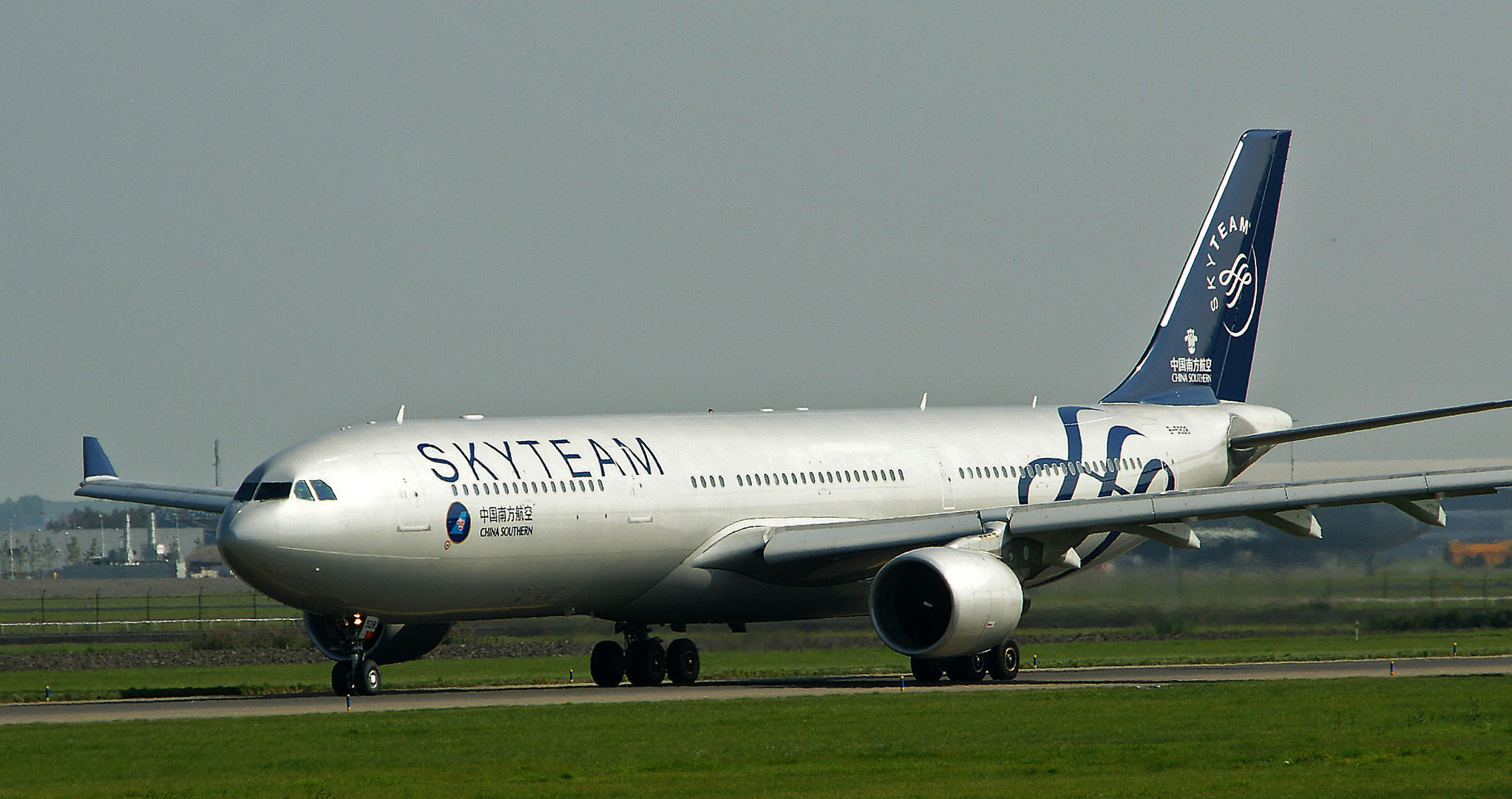 CHINA SOUTHERN AIRLINES / SKY TEAM