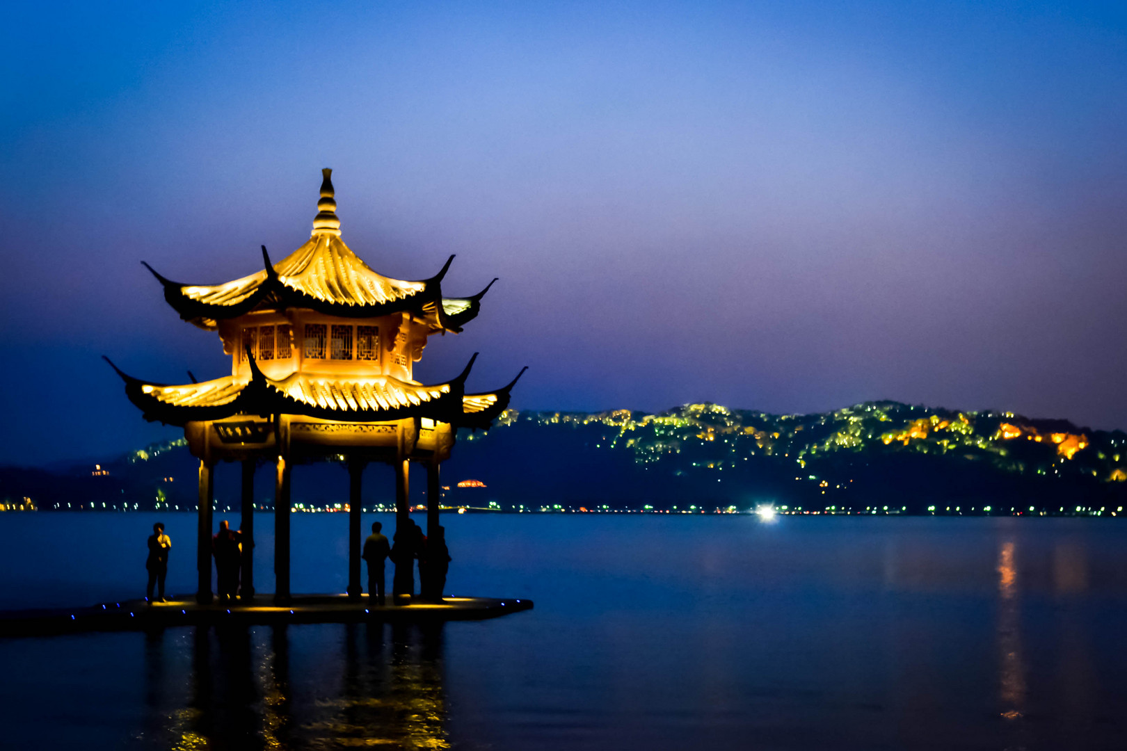 China | Vista de West Lake en Hangzhou