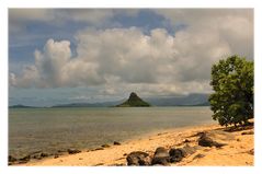 chinaman's hat