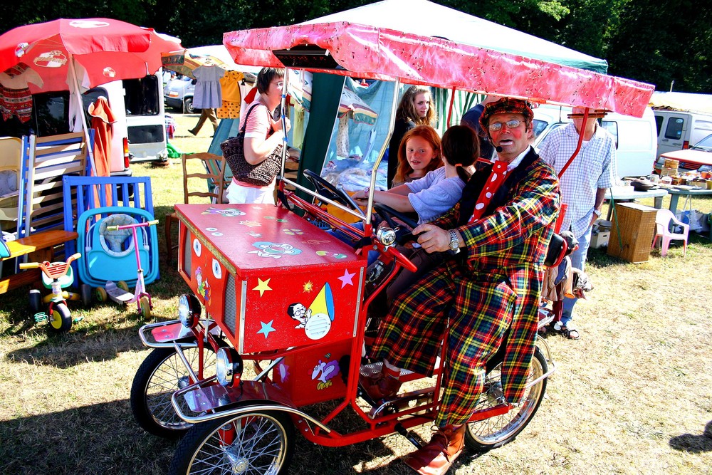 CHINE AU VIDE GRENIER