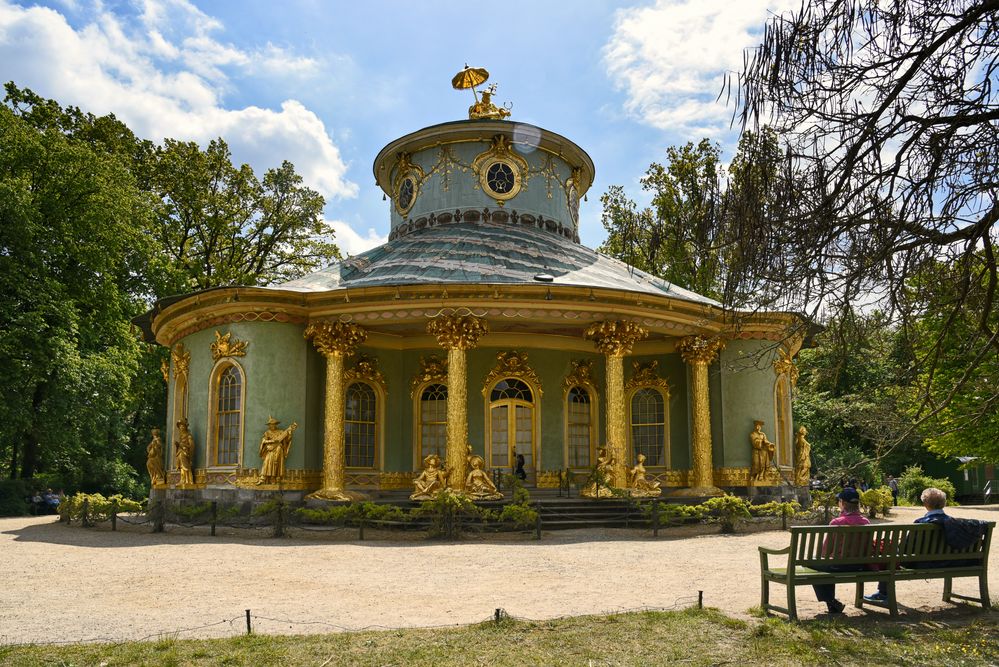 Chinesische Teehaus im Park Sanssouci in Potsdam 
