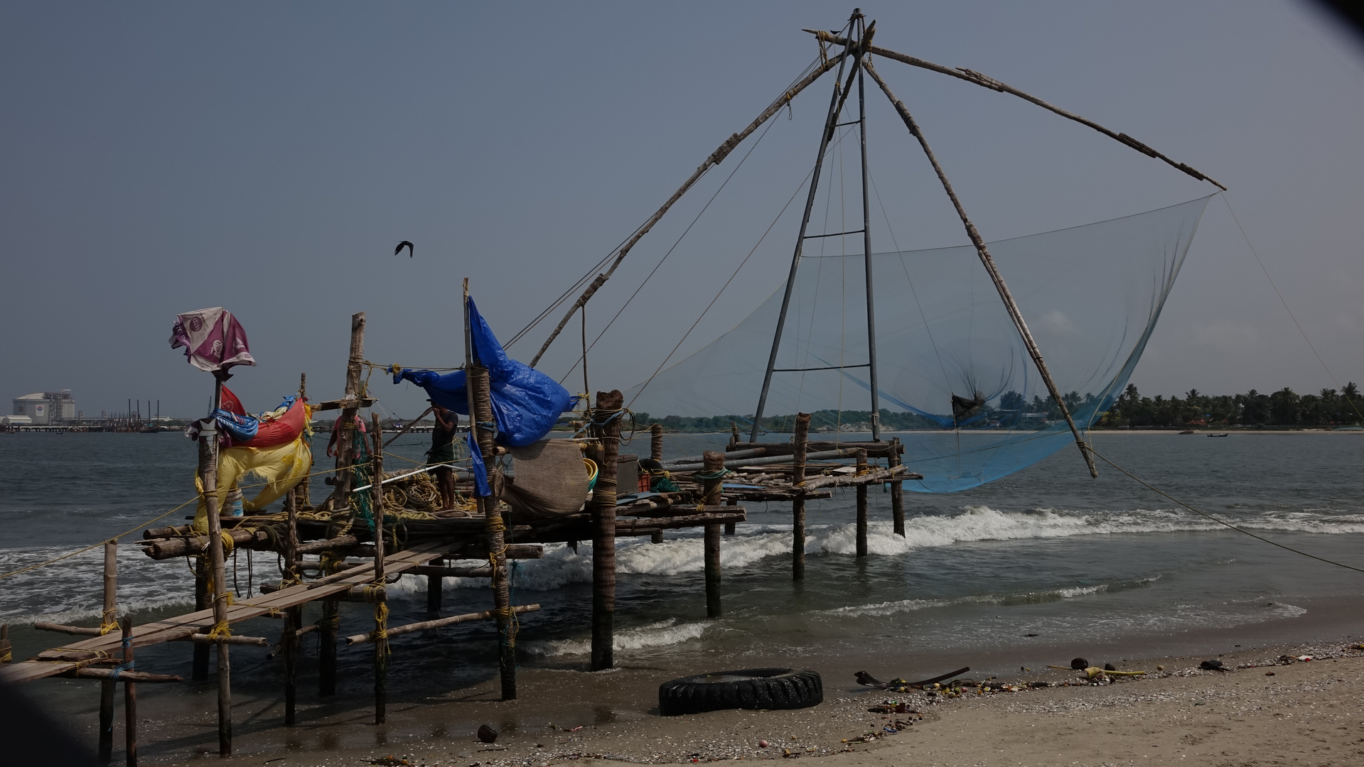 Chinesisches Fischernetz in Südwestindien