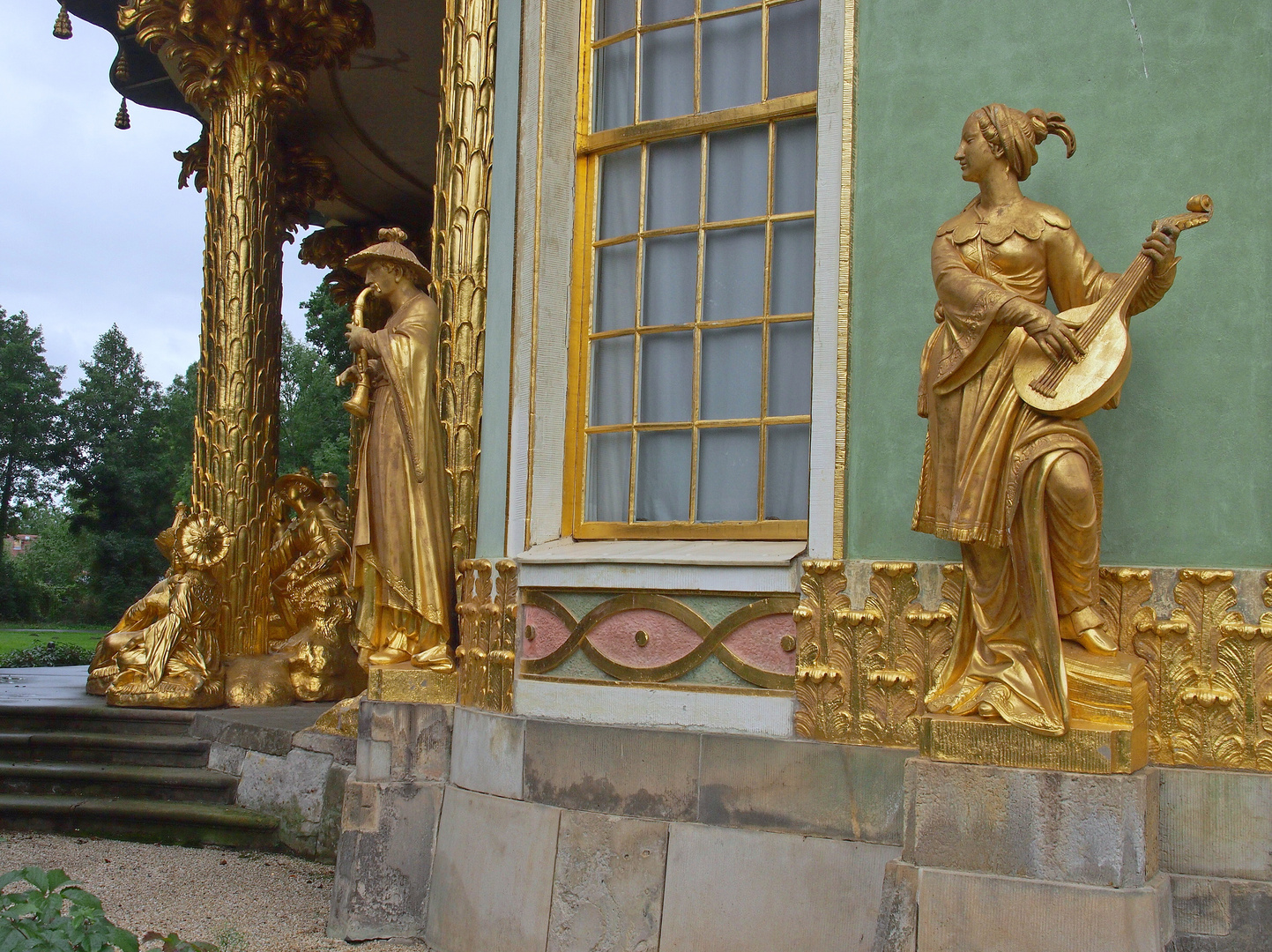 Chinesisches Haus im Park von Sanssouci