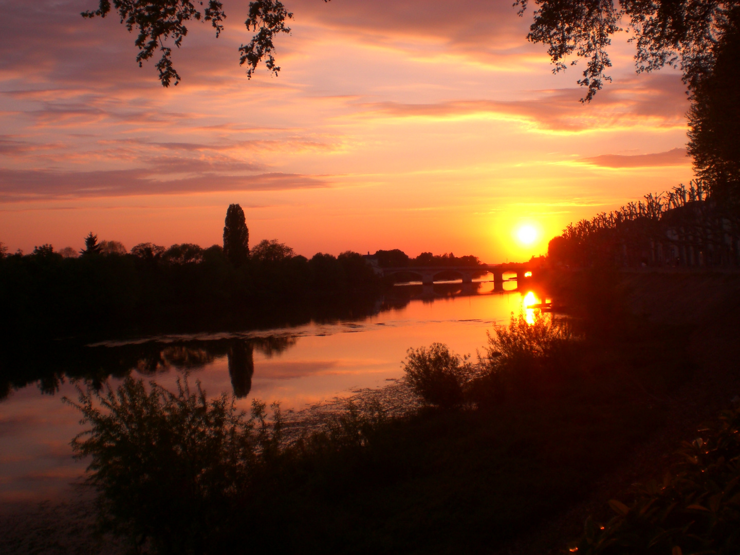 Chinon am Abend