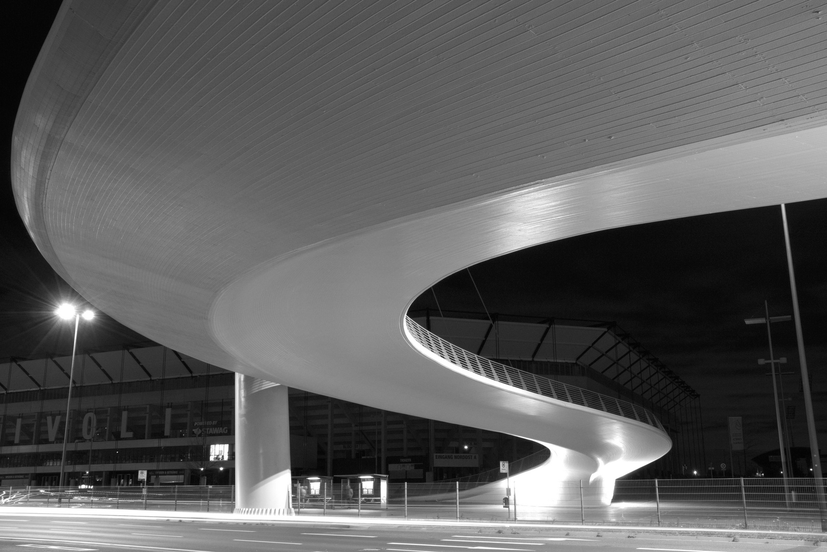 CHIO- Brücke bei Nacht die zweite