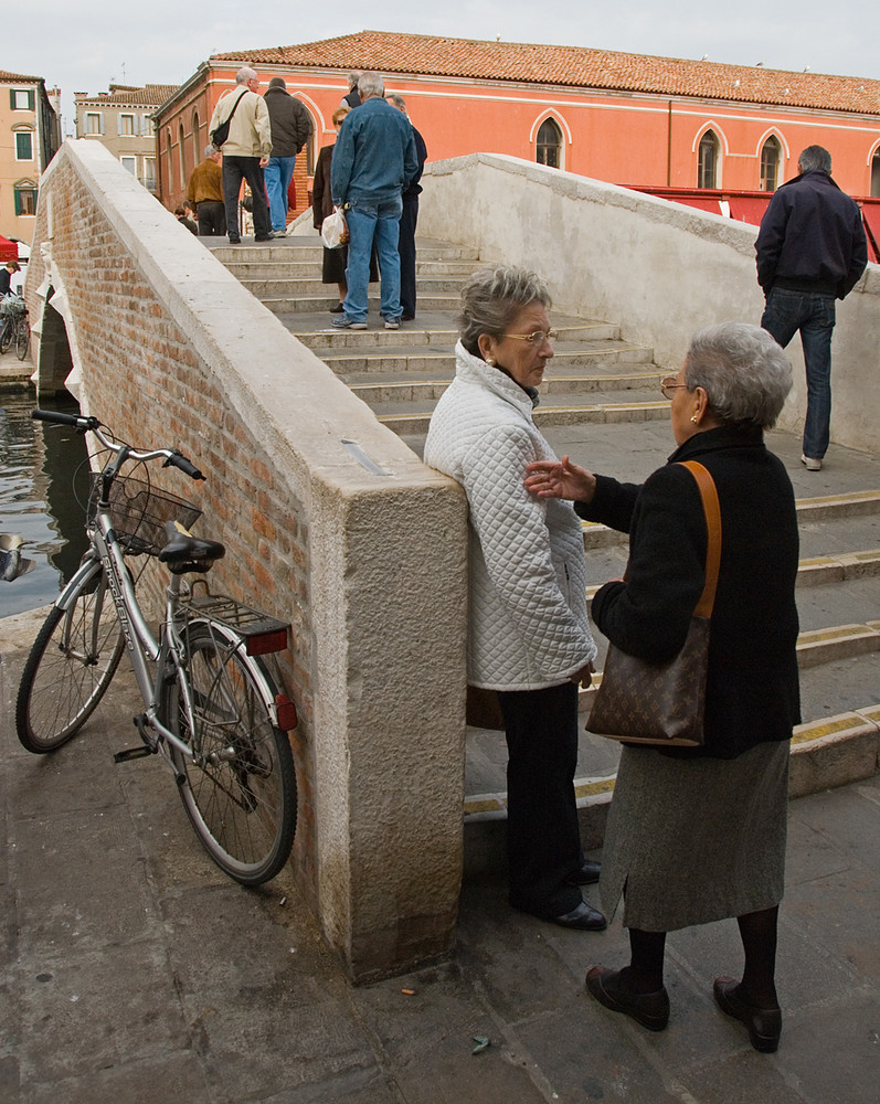 Chioggia : vita attorno al ponte 2