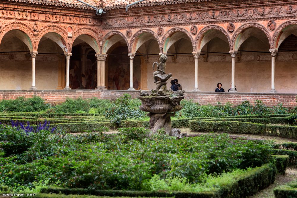 Chiostro della Certosa di Pavia